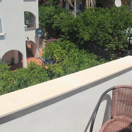 Sunny Garden