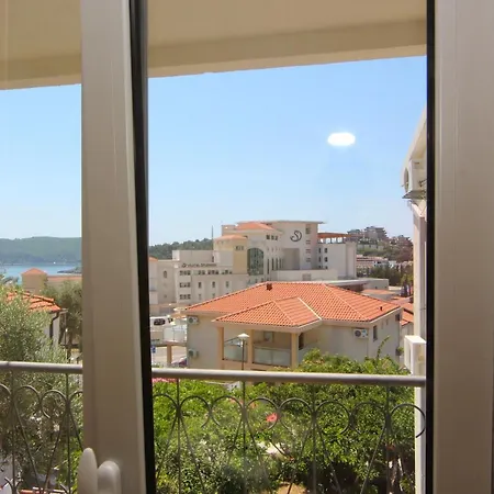 Sunny Garden Ποντγορίτσα